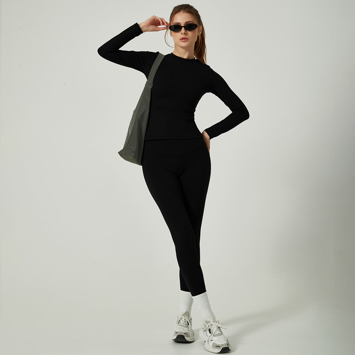 Short-sleeved Trousers Yoga Suit Running Sports Fitness Women
